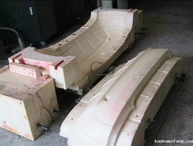 汽车保险杠手板硅胶3D复模.jpg 汽车保险杠手板硅胶3D复模.jpg