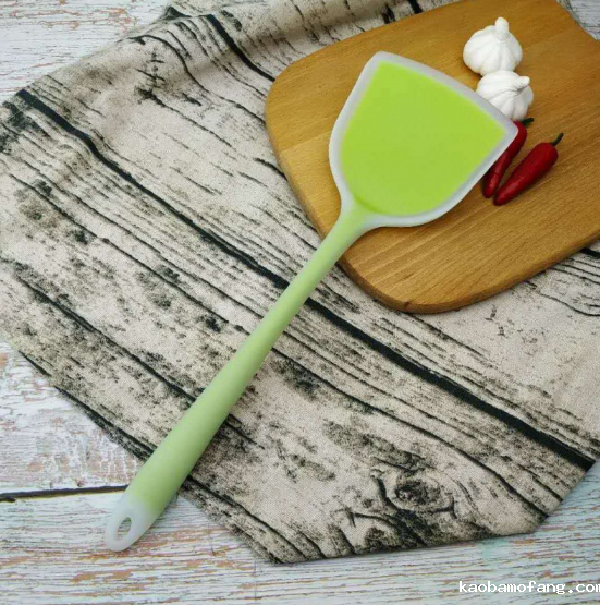 硅胶锅铲炒菜图片.png 硅胶锅铲炒菜图片.png